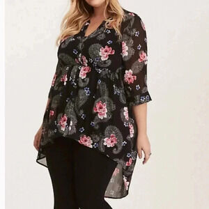Torrid Paisley Print Chiffon Button Front‎ Hi-Low Top